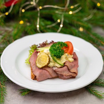 Julesmørbrød med roastbiff